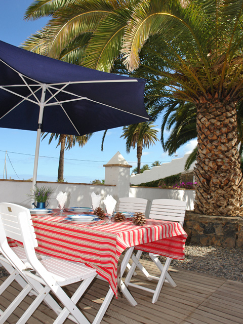 Back to the small photos? Click here...