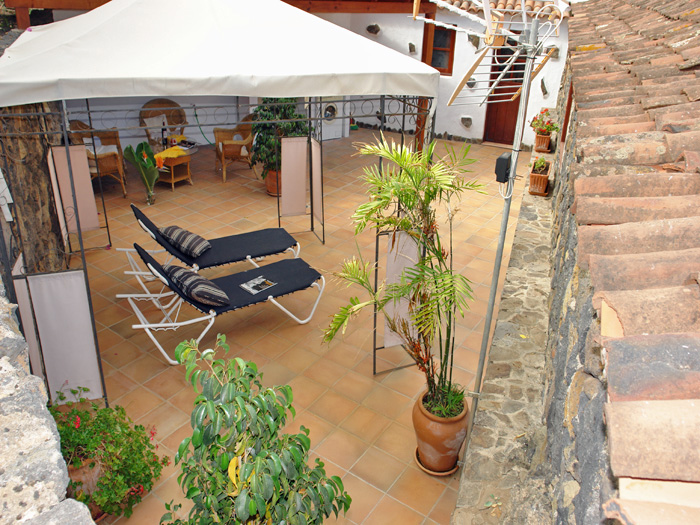 Back to the small photos? Click here...