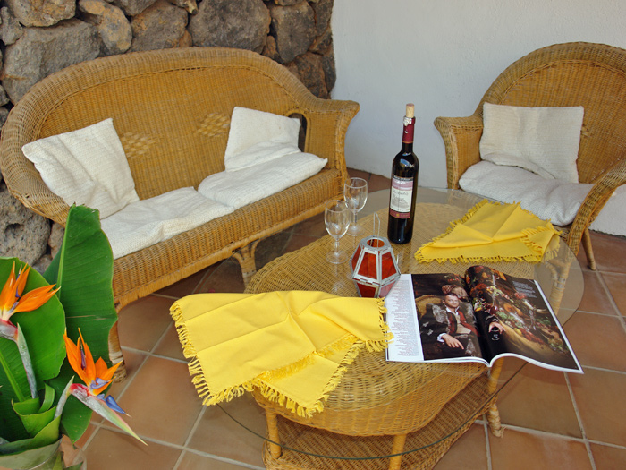 Back to the small photos? Click here...