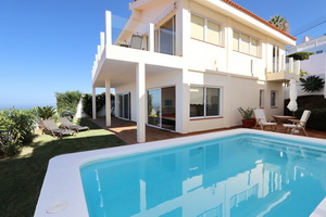 Click here for bigger photos