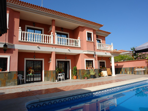 Click here for bigger photos