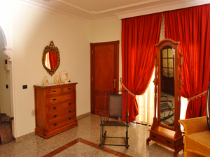 Click here for bigger photos