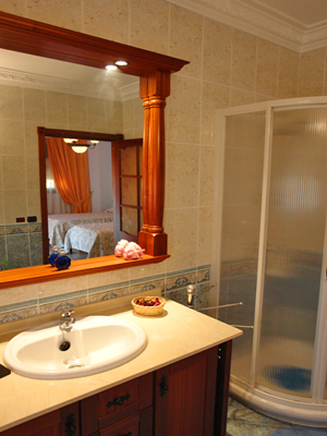 Click here for bigger photos