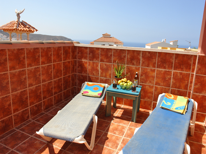 Back to the small photos? Click here...