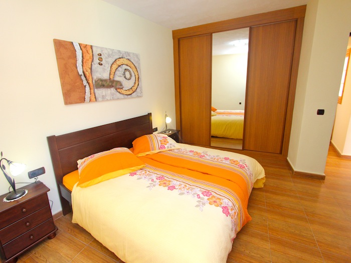 Back to the small photos? Click here...