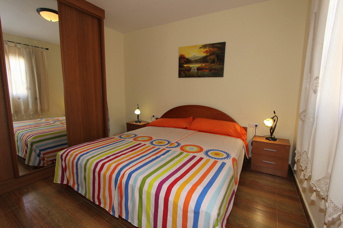 Back to the small photos? Click here...