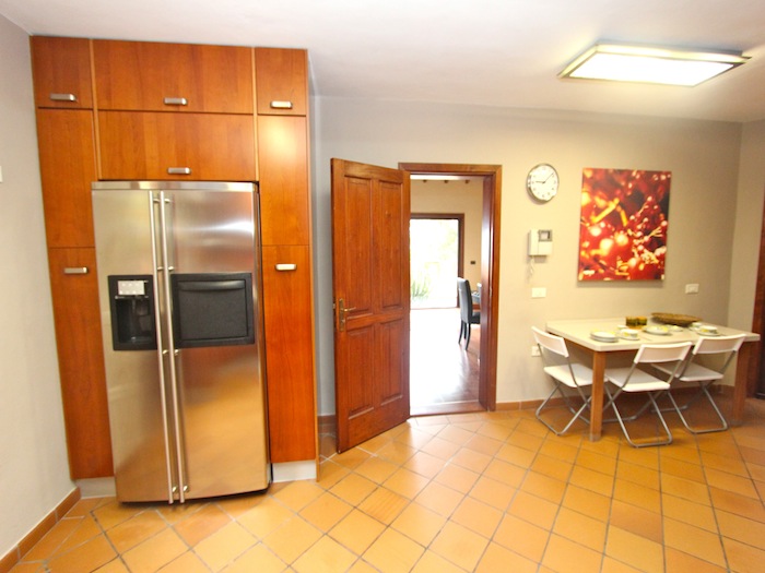 Back to the small photos? Click here...