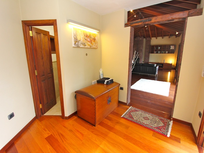 Back to the small photos? Click here...