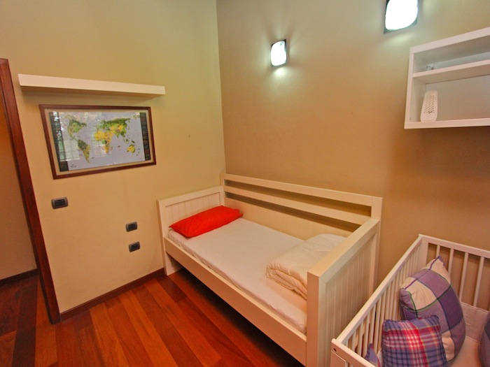 Back to the small photos? Click here...