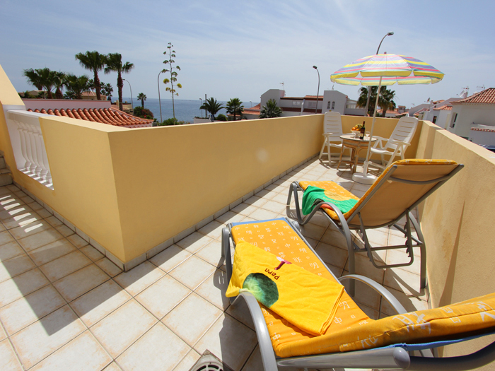 Back to the small photos? Click here...